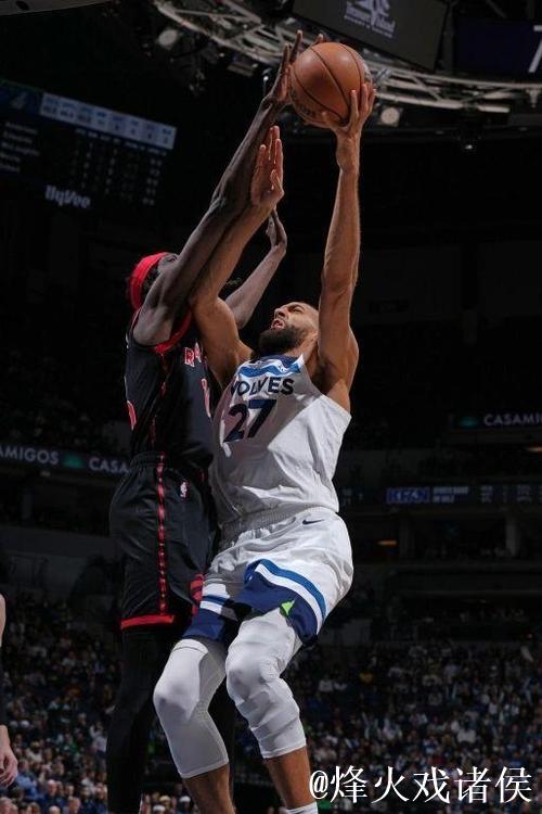 戈贝尔24分赛季第二次20+,出手13次、命中11球都创赛季新高 戈贝尔24分赛季第二次20+,出手13次、命中11球都创赛季新高